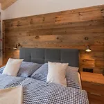 Mountain Apartment *